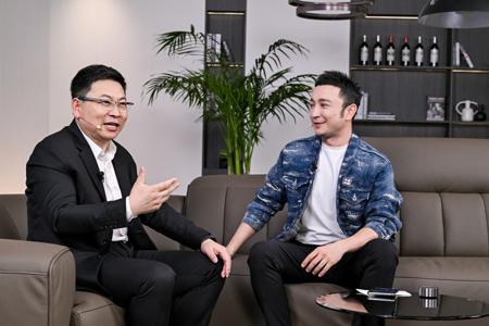 在 2025 AWE 华为鸿蒙智家展区，我感受到 AI 智家的终极答案